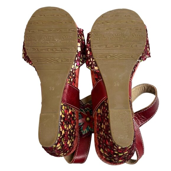 NEW L'Artiste Spring Step Laisis Red Leather Flower Accented Wedge Sandals 39 - Picture 9 of 10
